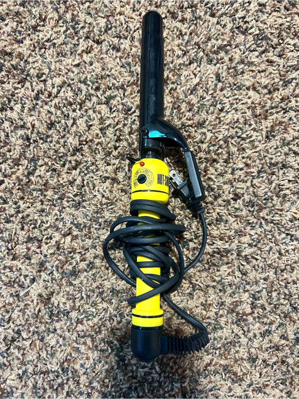 Yellow 3/4” Curling Iron - Black Barrel